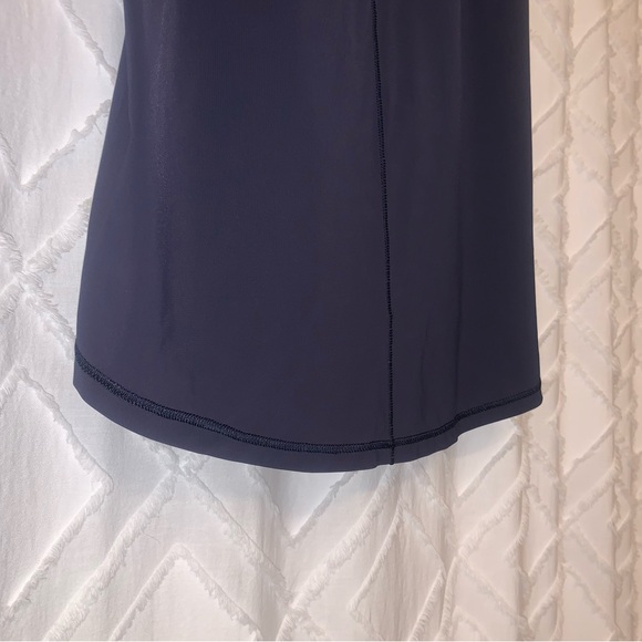 Lululemon Women’s Tank Top- Tie Knot Back, Navy Blue, Size 4 - Picture 11 of 11